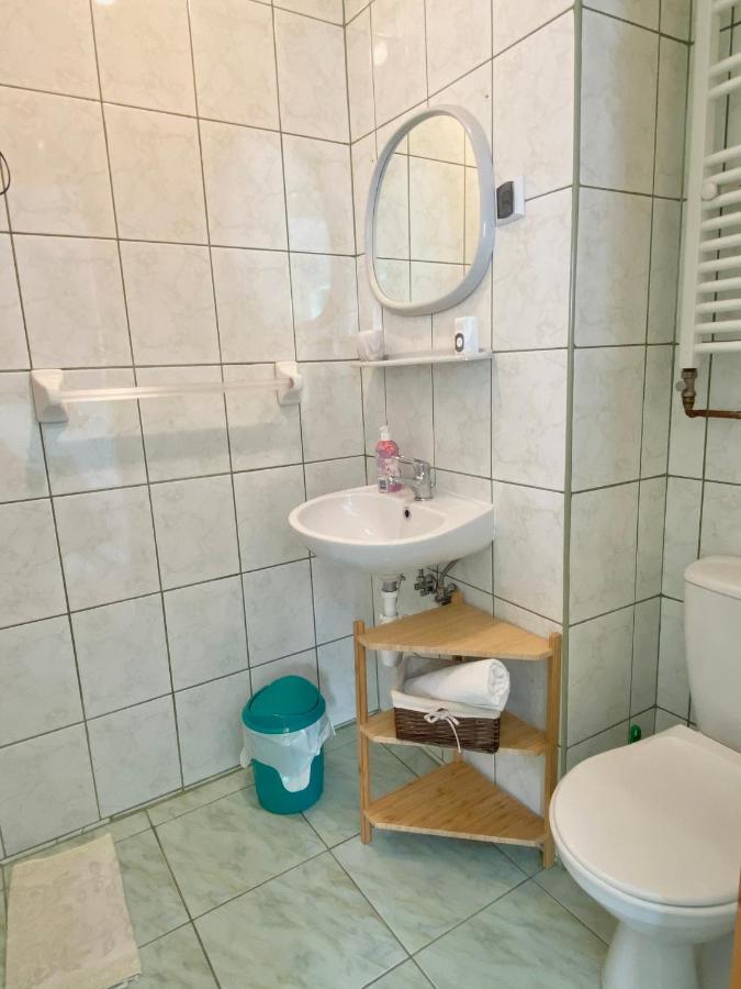 Pokoje Goscinne Pod Jaworem - Obok Pieknego Szlaku Wzdluz Rzeki Bialka, 1Km Do Stokow Kotelnica Ngoại thất bức ảnh